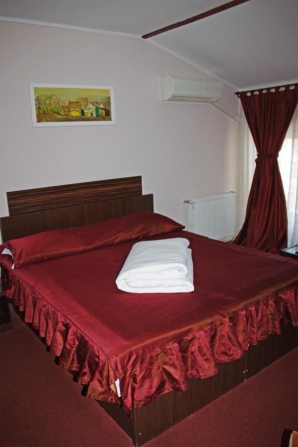 Hotel T23 Iasi Exterior photo